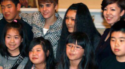 Justin Bieber se reúne con los niños afectados por el terremoto y tsunami de Japón