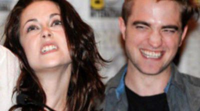 Robert Pattinson y Kristen Stewart, divertidos y bromistas en la apertura de Comic-Con 2011