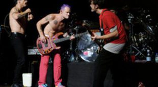 Red Hot Chili Peppers lanza con éxito su décimo álbum 'I'm With You'