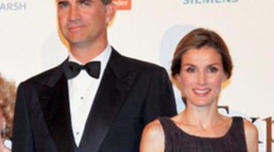 Los Príncipes Felipe y Letizia presiden la cena del 25 aniversario de 'Expansión'