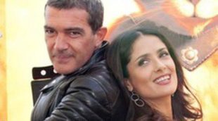 Antonio Banderas y Salma Hayek presentan en Moscú 'El gato con botas' rodeados de felinos