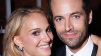 Natalie Portman estrena su nuevo look junto a Benjamin Millepied, Robert Pattinson y Dita Von Teese