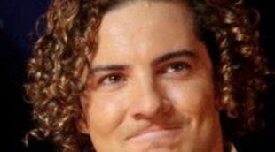 David Bisbal cumple su sueño actuando en el Albert Royal Hall de Londres acompañado de Rosario y Malú