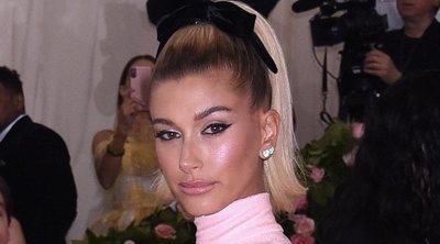 Hailey Baldwin explica el motivo de sus extraños meñiques: "Tengo una enfermedad genética"