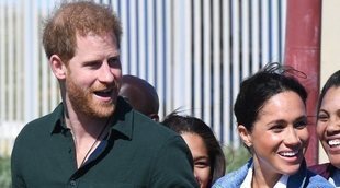 El Príncipe Harry y Meghan Markle toman un vuelo comercial para viajar hasta Canadá