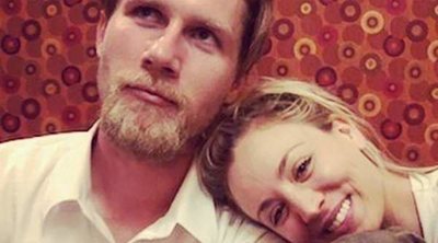 Kaley Cuoco y Karl Cook se van a vivir juntos un año después de haberse casado