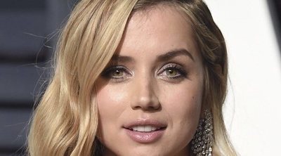 Ana de Armas repasa su trayectoria mientras Ben Affleck elogia su talento