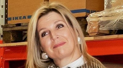 Máxima de Holanda visita un centro de la Cruz Roja para conocer su capacidad de lucha contra el coronavirus