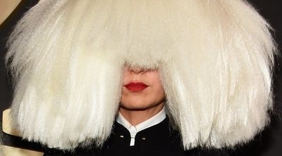 Sia anuncia que ha sido abuela semanas después de contar que es madre: "Estoy horrorizada"