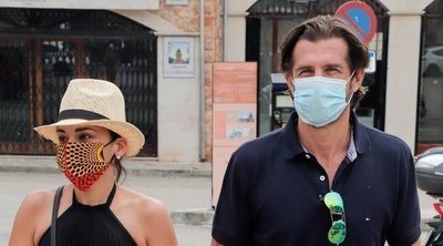 Chenoa enseña los encantos de Mallorca a su prometido Miguel Sánchez Encinas