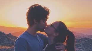 Demi Lovato anuncia boda con Max Ehrich tras varios meses de noviazgo