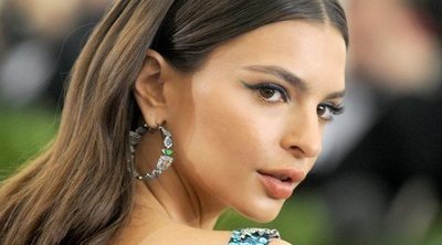 Emily Ratajkowski y el caso del fotógrafo Jonathan Leder que sigue ganado dinero a su cosa tras abusar de ella