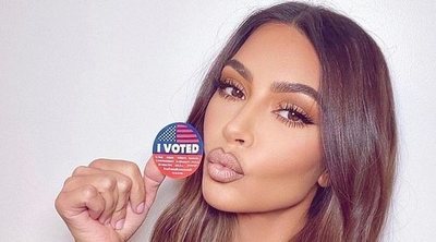 ¿Significa esta selfie de Kim Kardashian que ha votado a Donald Trump?