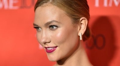 Karlie Kloss, concuñada de Ivanka Trump, apoya públicamente a Biden