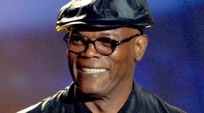 Samuel L. Jackson recibe la vacuna contra la Covid-19