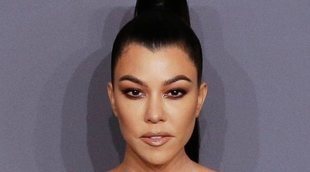 Kourtney Kardashian podría estar saliendo con el músico Travis Barker