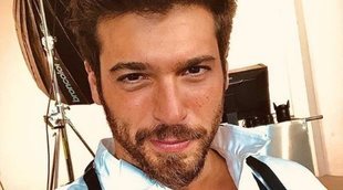 Can Yaman se prepara para su papel de Sandokán haciendo equitación y esgrima