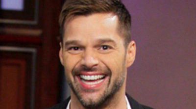 Ricky Martin muestra su lado solidario quedándose en calzoncillos a favor de la lucha contra el Sida