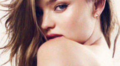 Miranda Kerr saca su lado más sexy para la portada de diciembre de Esquire