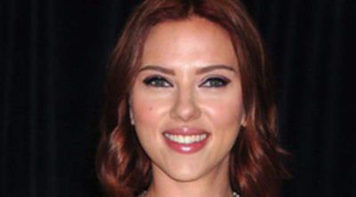 Scarlett Johansson estrena un nuevo tatuaje