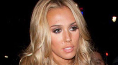 Petra Ecclestone y su marido James Stunt hacen algunas compras para su bebé