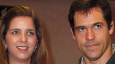 Luis Alfonso de Borbón y Margarita Vargas, una pareja feliz con sus hijos en el Rastrillo 2012