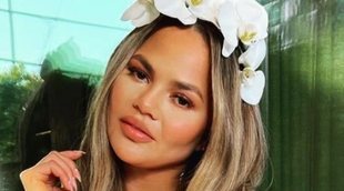 Chrissy Teigen deja Twitter para siempre después de haber sido duramente criticada