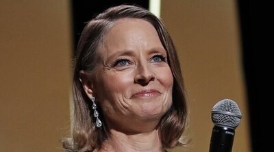 Jodie Foster, muy emocionada tras recibir su Palma de Oro de Honor en el Festival de Cannes 2021