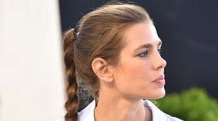 La escapada de Carlota Casiraghi y Dimitri Rassam a la Costa Azul entre amigos