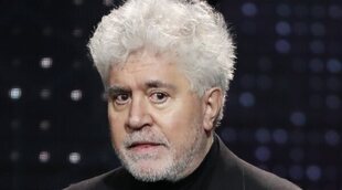 Instagram censura el cartel de la nueva película de Almodóvar