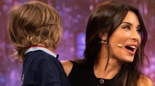 Pilar Rubio, emocionada al ser sorprendida por Sergio Ramos con uno de sus hijos en 'El Hormiguero'