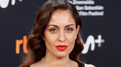 La aparición de Hiba Abouk en el Festival de San Sebastián 2021 que ha mostrado su segundo embarazo