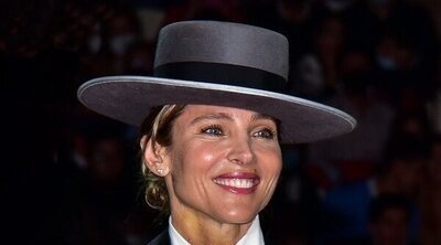 Elsa Pataky sorprende siendo premiada en el SICAB 2021 de Sevilla por sus pasión por los caballos