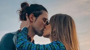 Luca Onestini y Cristina Porta, dos enamorados en Marbella despidiendo el año y celebrando el cumpleaños