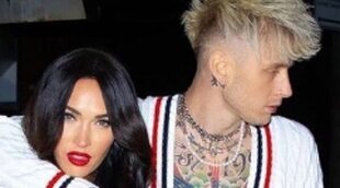 Megan Fox y Machine Gun Kelly anuncian su compromiso y sellan su amor bebiendo sangre del otro