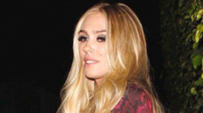 Petra Ecclestone luce embarazo celebrando su 24 cumpleaños con James Stunt y su hermana Tamara