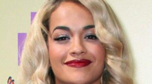 Rita Ora disfruta de sus vacaciones de Navidad 2012 en las playas de Dubai