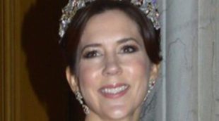 Las Princesas Mary y Marie de Dinamarca resplandecen junto a la Familia Real en la gala de Año Nuevo