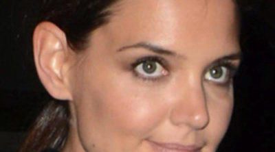 Katie Holmes niega tener un romance con Jake Gyllenhaal