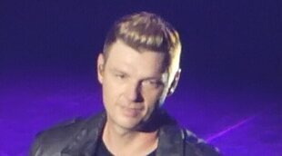 Nick Carter envía un mensaje a su fallecido hermano Aaron Carter y reaparece en un concierto