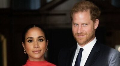 Harry y Meghan aceptan un premio que les homenajea por su "postura heroica" contra el racismo de la Familia Real Británica