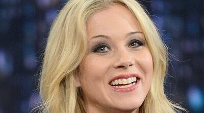 Christina Applegate se retira de la actuación debido a la esclerosis múltiple que le diagnosticaron en 2021