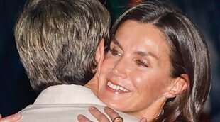 La complicidad de la Reina Letizia y Verónica Alcocer al comienzo del Viaje de Cooperación de Letizia a Colombia