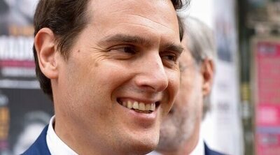 Albert Rivera, pillado de vacaciones con la que podría ser su nueva ilusión tras romper con Malú