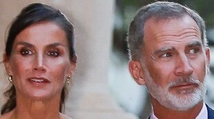 Los Reyes Felipe y Letizia y la Reina Sofía en la recepción a la sociedad balear: el gesto de siempre y el detalle de Letizia