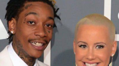 Amber Rose y Wiz Khalifa acuden a la ceremonia de los Grammy 2013 antes de ser padres de su primer hijo