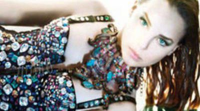 'En la obscuridad' es el nuevo single y videoclip de Belinda