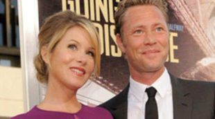 Christina Applegate y Martyn LeNoble se casan después de haberse comprometido en San Valentín de 2010