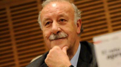 Vicente del Bosque apoya a Pablo Pineda en la presentación de su libro 'El reto de aprender'