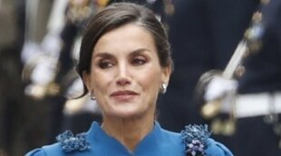 La Reina Letizia, de compras y hablando con los vendedores en la Feria Biocultura